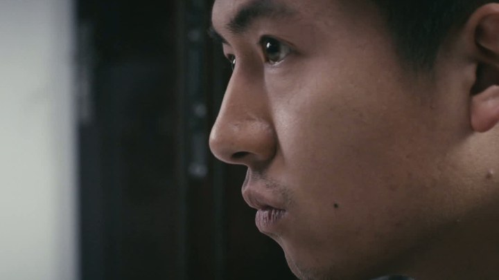 潜行者电视剧最新章节